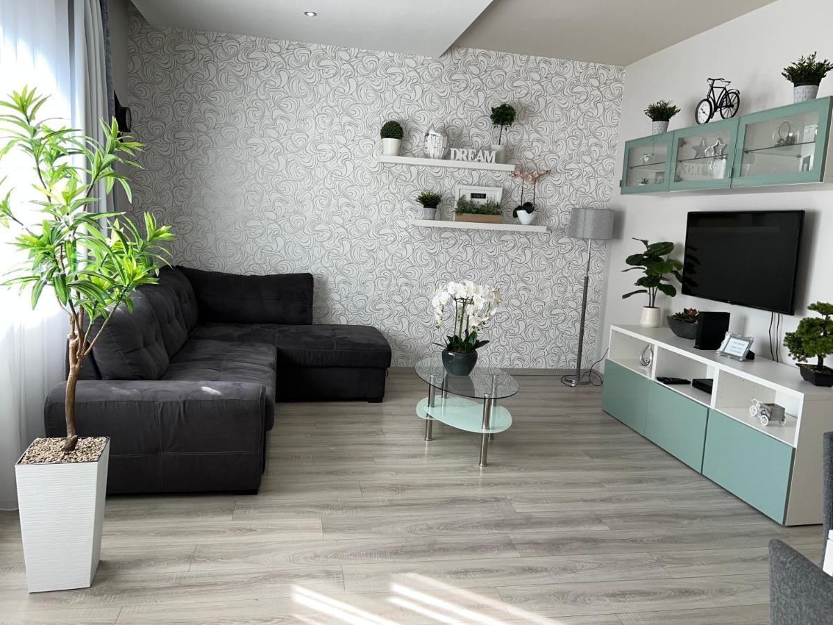 Downtown Dream Apartmans Σέγκεντ Εξωτερικό φωτογραφία
